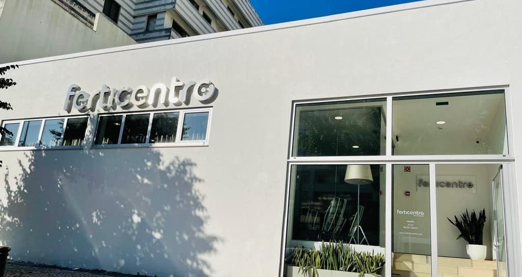 IVF/ICSI mit Eizellspende – Ferticentro