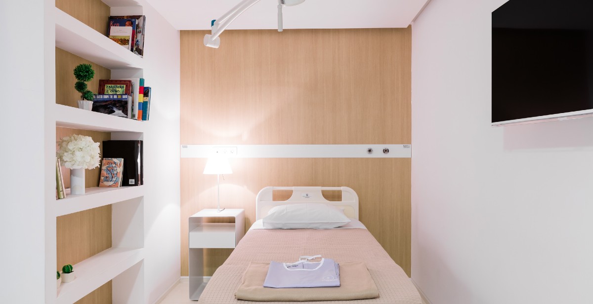 Patient room at EmbryoClinic 